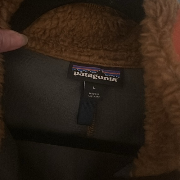 Patagonia Classic Retro Vest - Picture 4 of 5